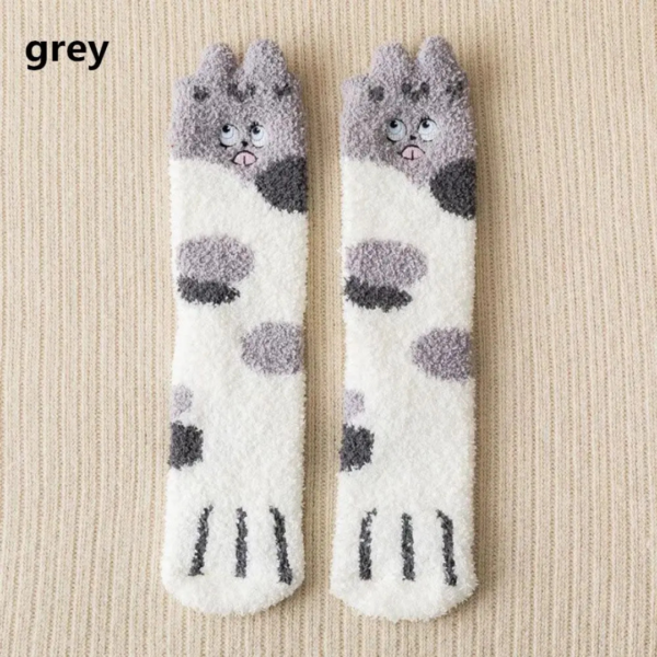 Floor Socks: Fluffy Cats