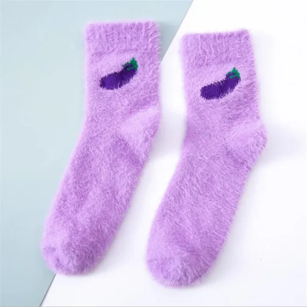 Floor Socks: Fuzzy Farm Friends - Image 5