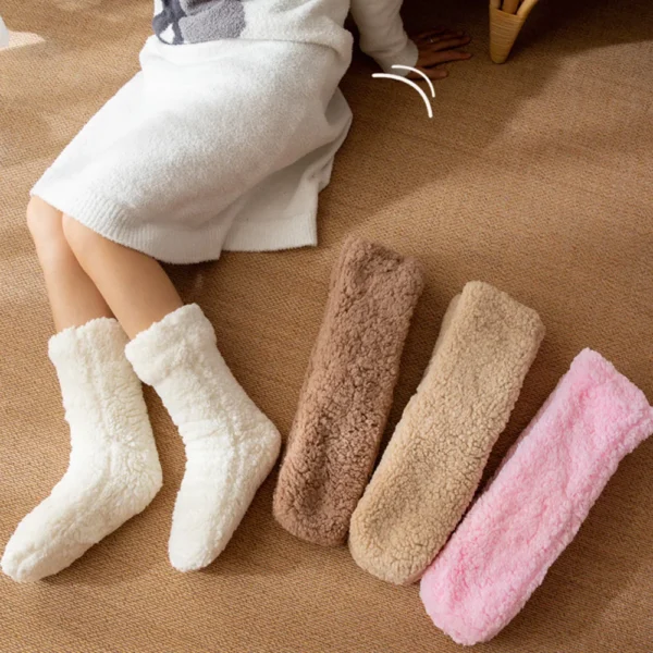 Floor Socks: Soft & Fluffy - Image 2