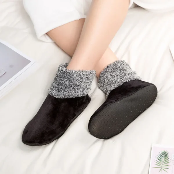 Floor Socks: Grippy Cloud Walkers - Image 2