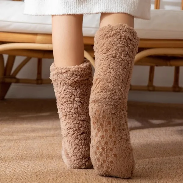 Floor Socks: Soft & Fluffy - Image 5