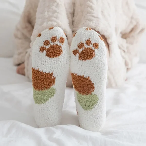 Floor Socks: Paw Prints - Image 5