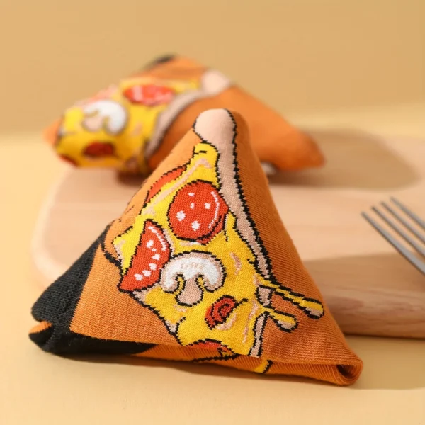 Gift Box: Pizza - Cheesy Pepperoni & Mushroom Slice - Image 2