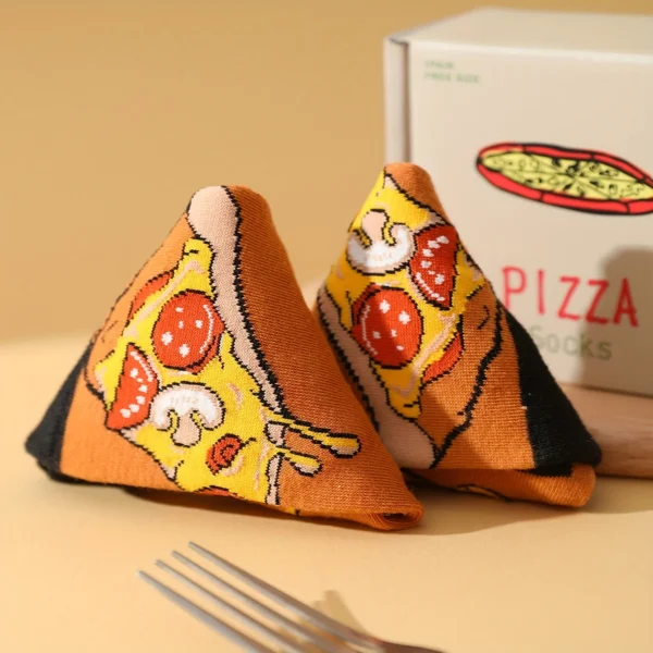 Gift Box: Pizza - Cheesy Pepperoni & Mushroom Slice - Image 4